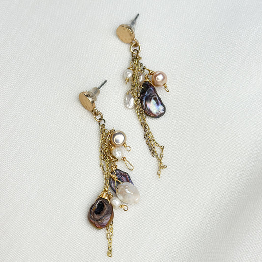 Nocturne Drifters | Black & Peach Freshwater Pearl Earrings