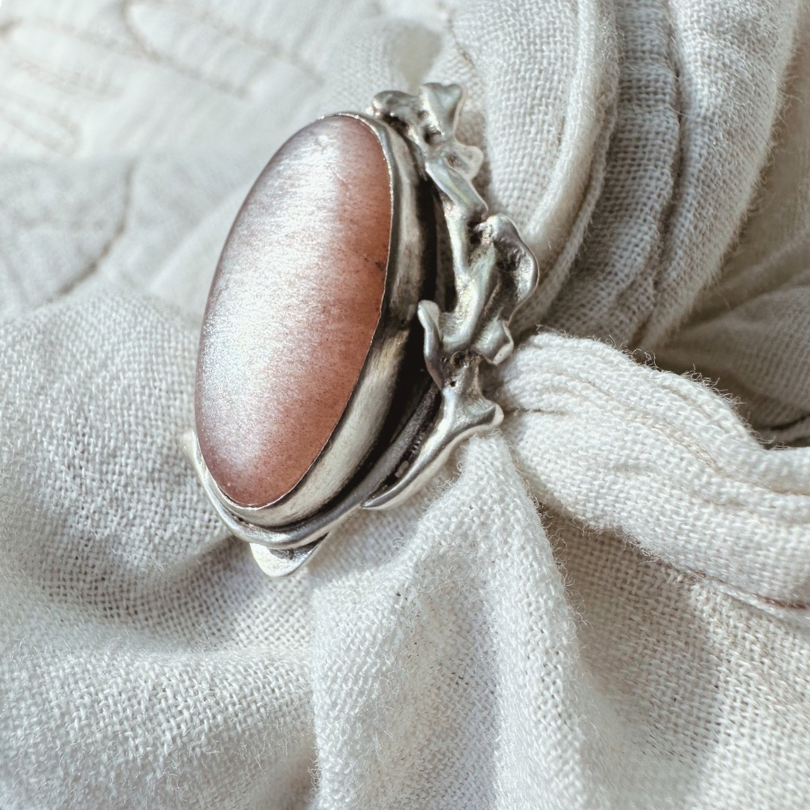 Peach Moonstone Sterling Silver Virginia Heirloom Ring