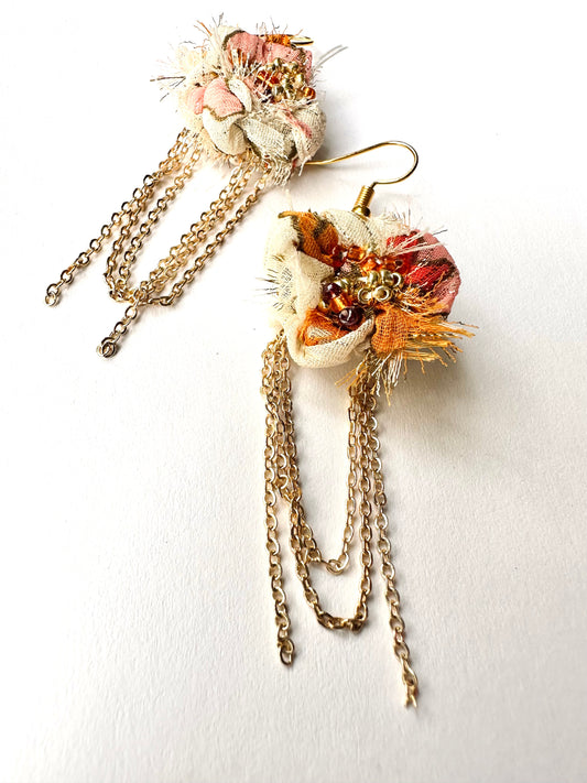 Retro Floral Charm Drip Fabric Earrings