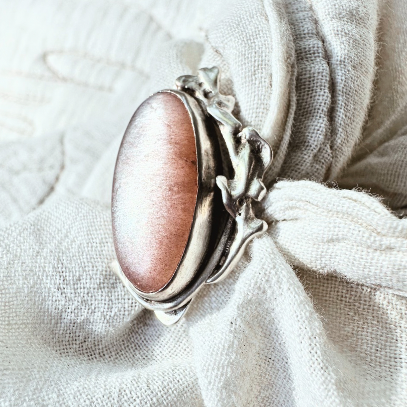 Peach Moonstone Sterling Silver Virginia Heirloom Ring